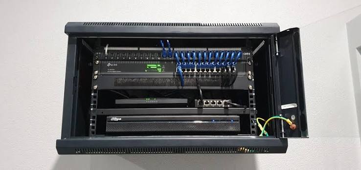 Clean network rack and recording infrastructure